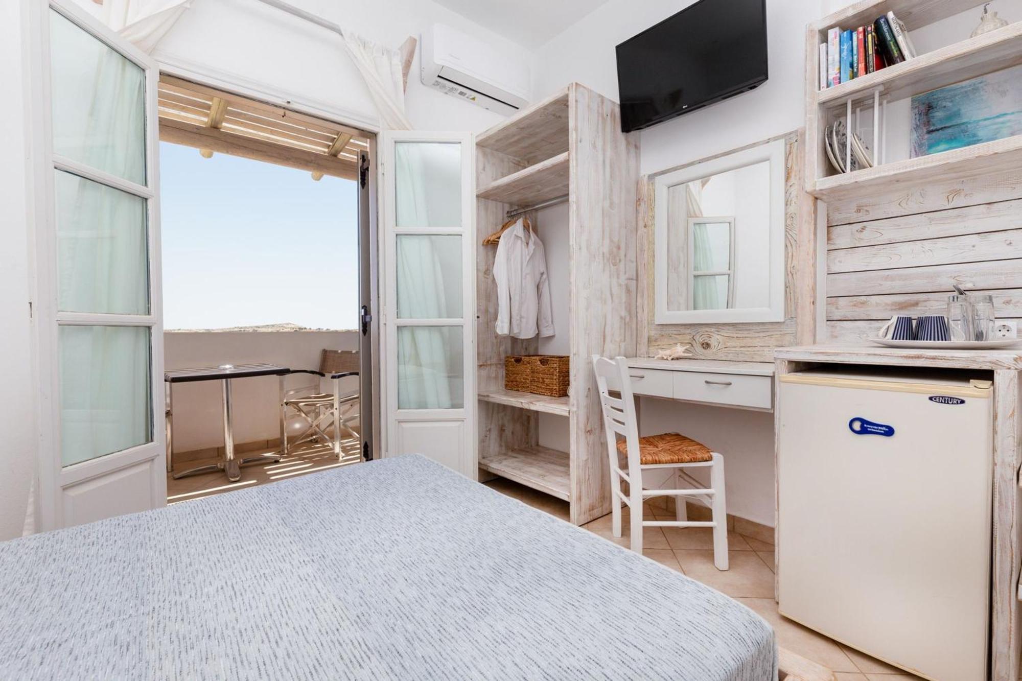 Harama Hotel Schinousa Schoinoussa Dış mekan fotoğraf